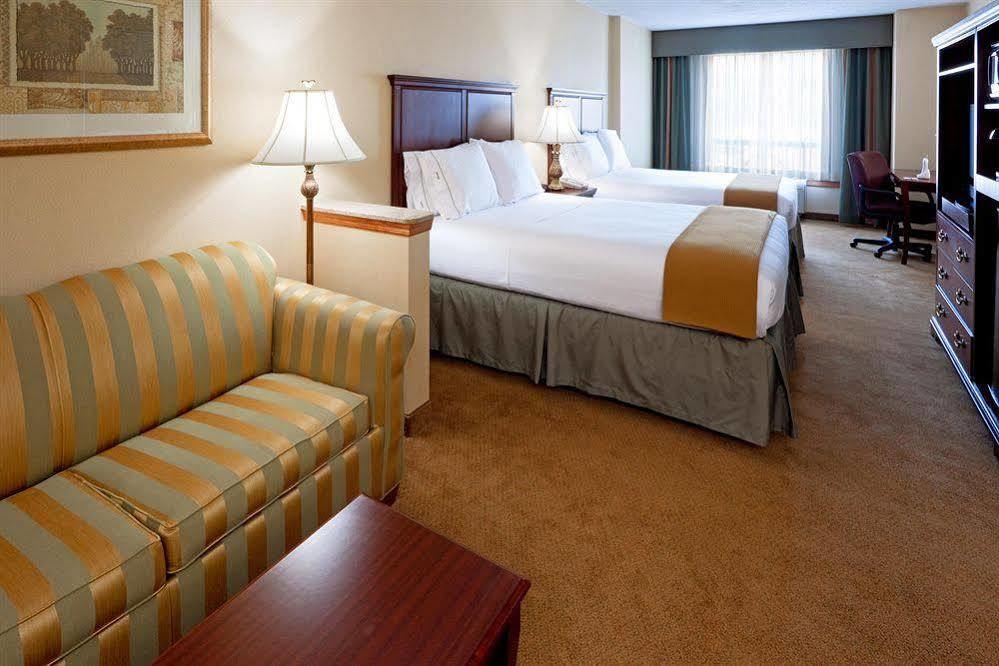 Fairfield Inn & Suites By Marriott Bridgewater Branchburg/Somerville Buitenkant foto